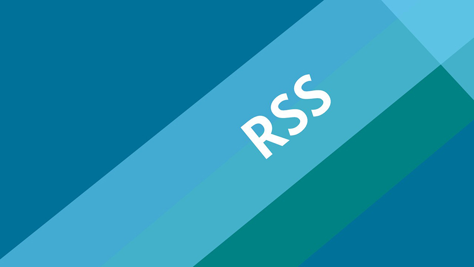 Auf einem Hintergrund aus den Farben petrol, türkis und hellblau stehen die Buchstaben RSS in Großbuchstaben